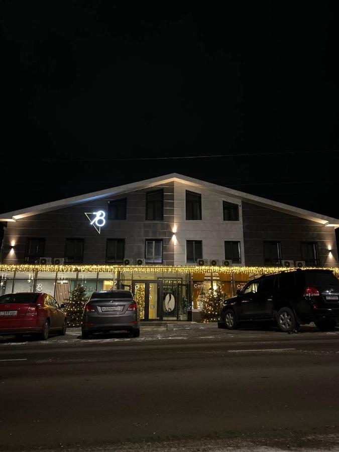 Hotel 78 Cafe Karakol Exterior foto